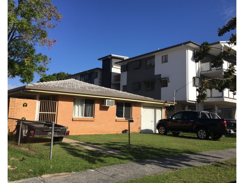 121 Muir Street, Labrador QLD 4215