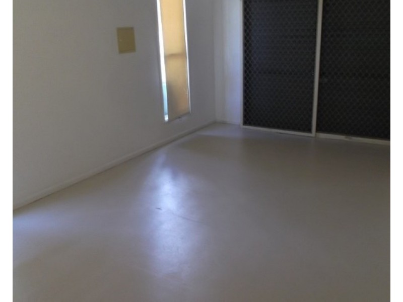 2/2 Cawthray Street, Biggera Waters QLD 4216