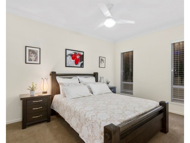 13 Mountain View Parade, Maudsland QLD 4210