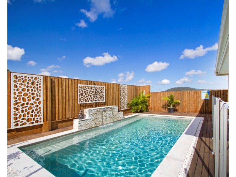 13 Mountain View Parade, Maudsland QLD 4210