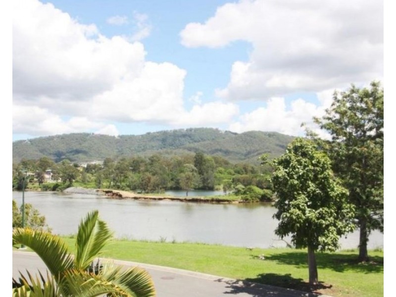 72 Graywillow Boulevard, Oxenford QLD 4210