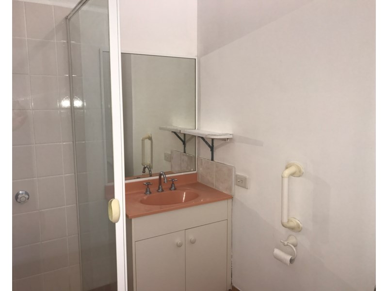 4/167 Marine Parade, Southport QLD 4215