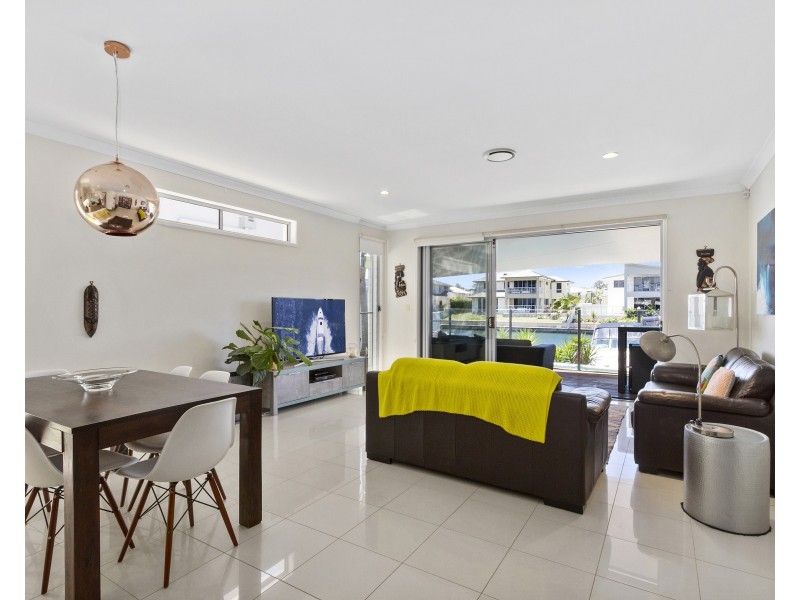 1/15 South Quay Drive, Biggera Waters QLD 4216