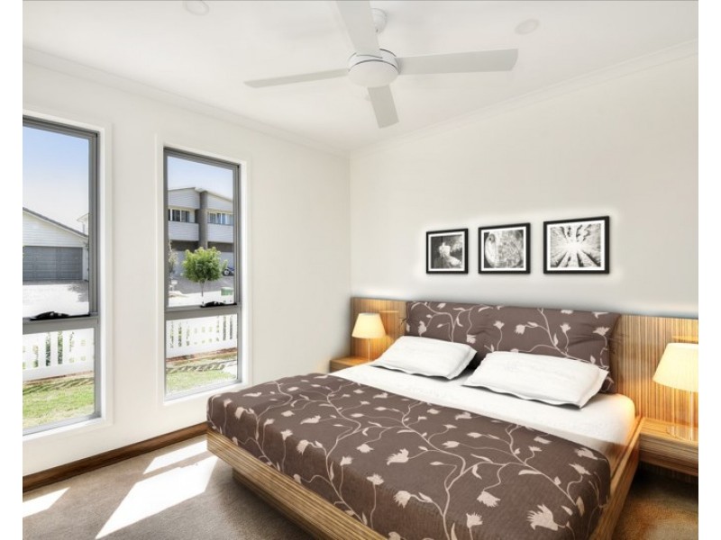 1/11 Bellagio Crescent, Coomera QLD 4209