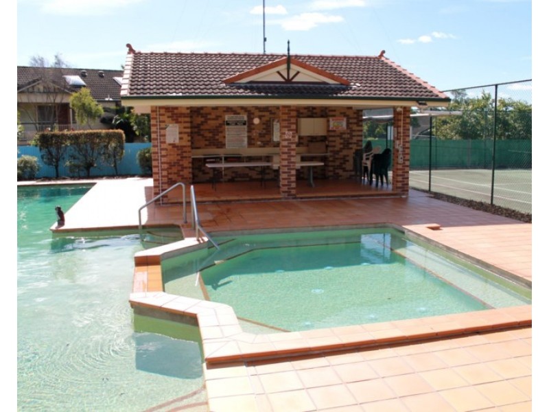 33/402 Pine Ridge Road, Runaway Bay QLD 4216