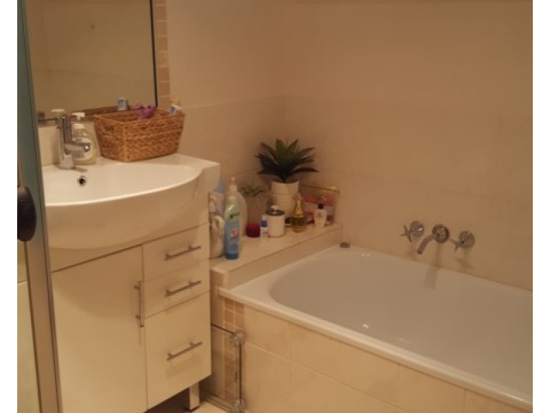 11/53 Kangaroo Avenue, Coombabah QLD 4216