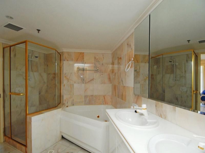 Runaway Bay QLD 4216