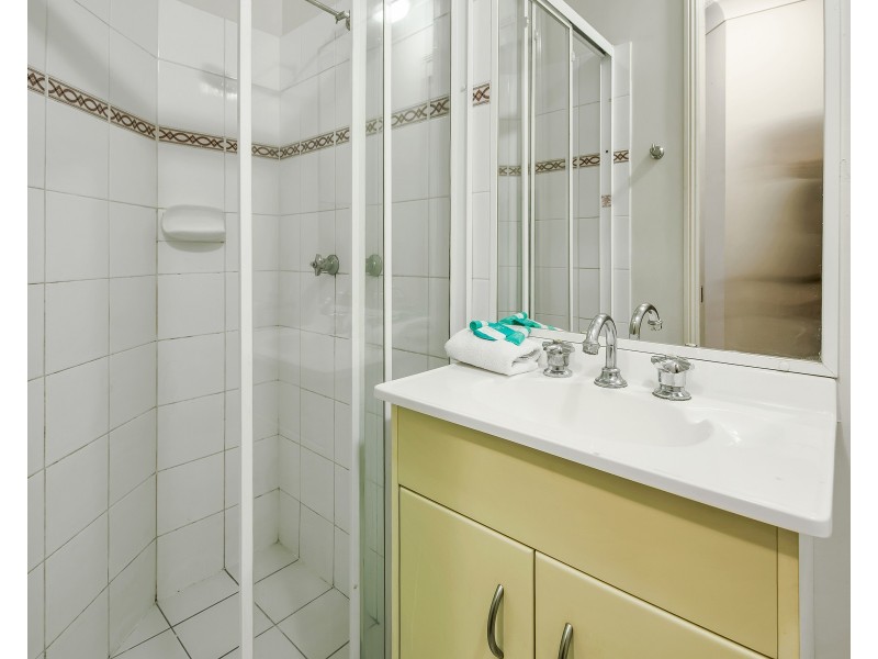 35/452-454 Marine Parade, Biggera Waters QLD 4216