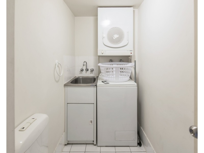 35/452-454 Marine Parade, Biggera Waters QLD 4216