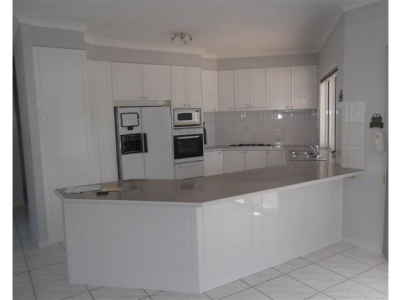 23 Anchorage Way, Biggera Waters QLD 4216