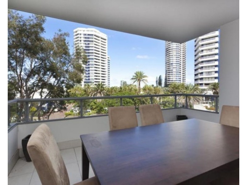78/20-28 Bayview Street, Runaway Bay QLD 4216
