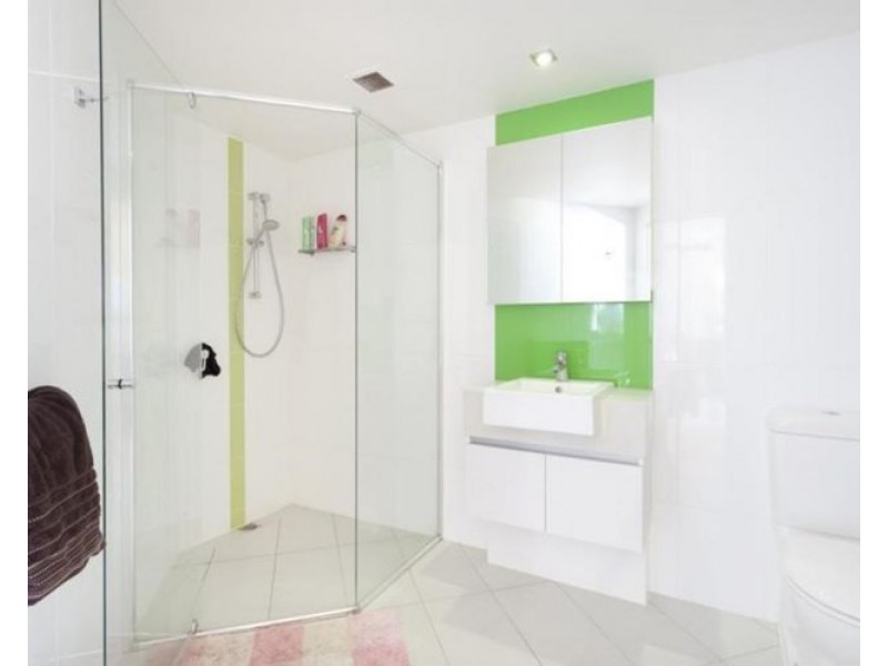 78/20-28 Bayview Street, Runaway Bay QLD 4216