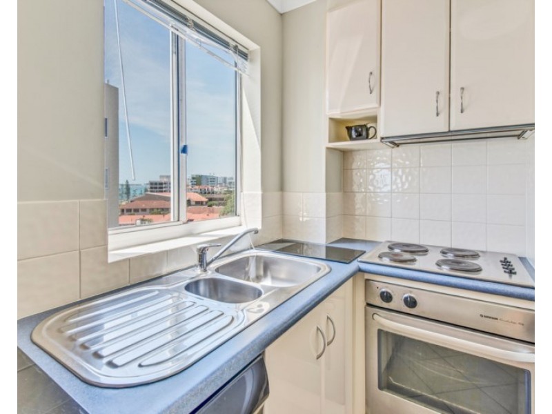 48/484-488 Marine Parade, Biggera Waters QLD 4216