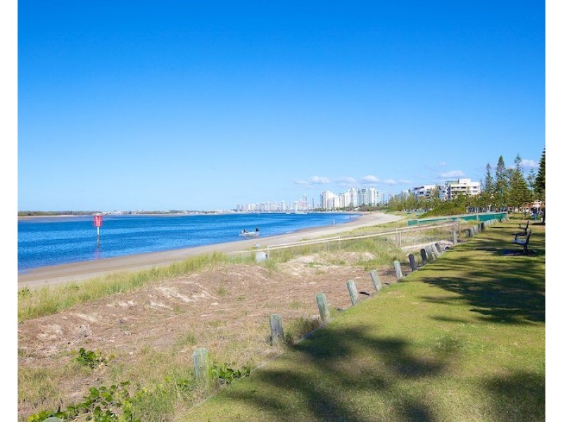 8/508 Marine Parade, Biggera Waters QLD 4216