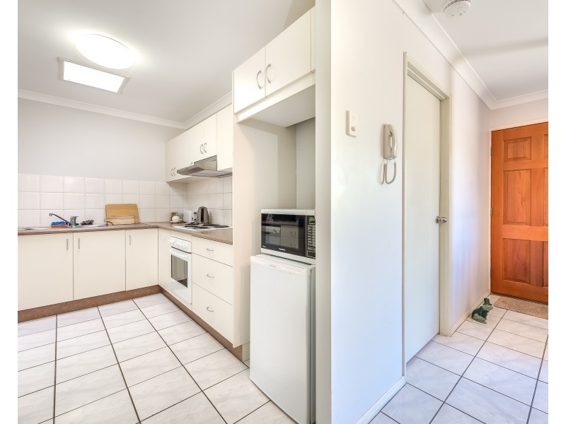 5/442 Pine Ridge Road, Coombabah QLD 4216