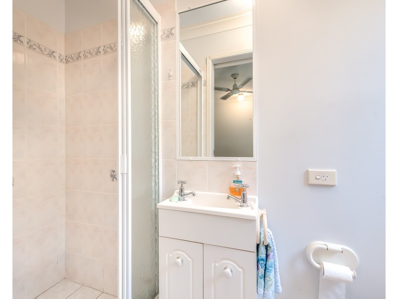 5/442 Pine Ridge Road, Coombabah QLD 4216