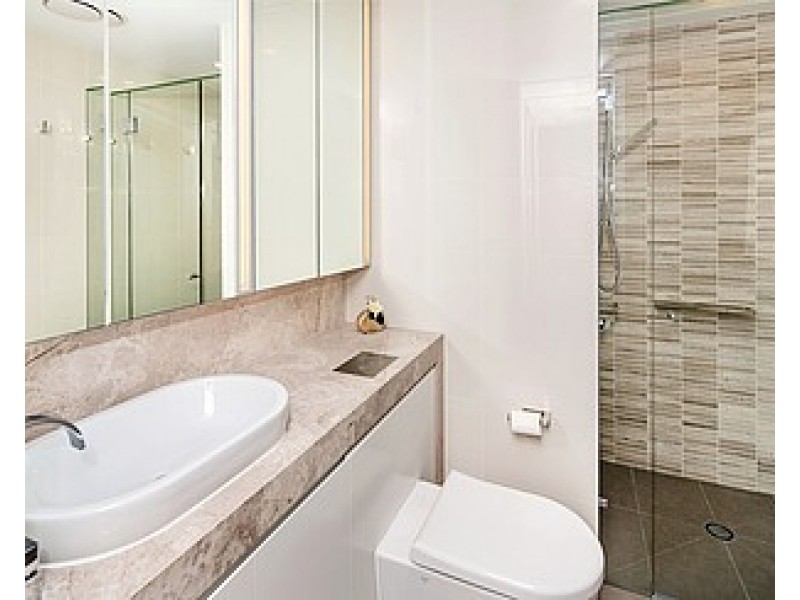 3407/4 Marina Promenade, Paradise Point QLD 4216