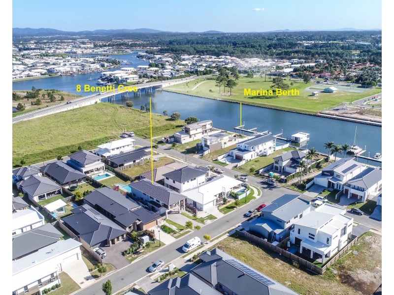 8 Benetti Crescent, Hope Island QLD 4212