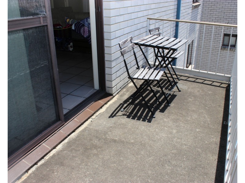 12/20 Bright Avenue, Labrador QLD 4215