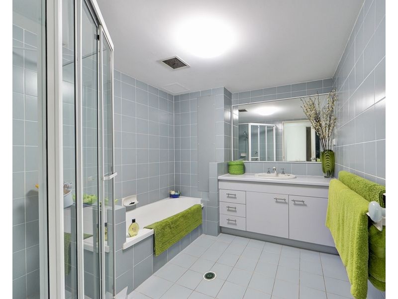 27/75 Morala Avenue, Runaway Bay QLD 4216