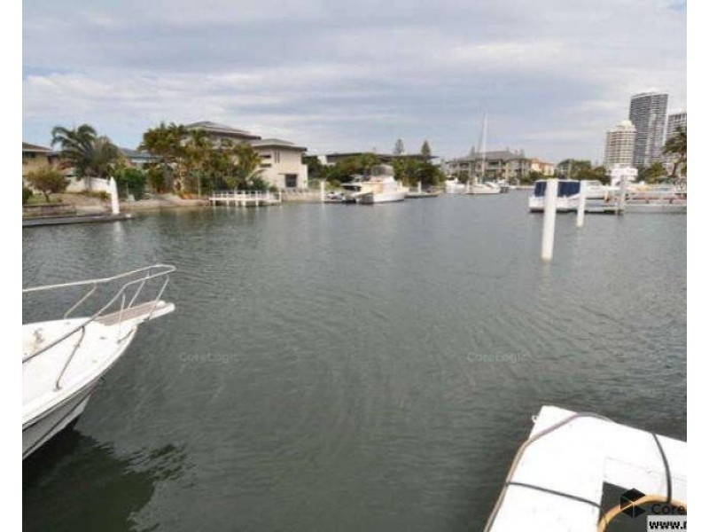 13 Canal Avenue, Runaway Bay QLD 4216