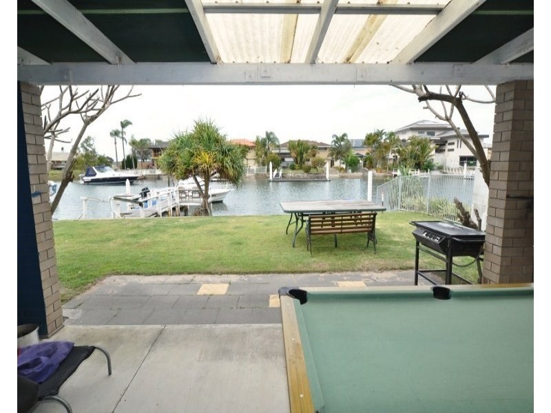 13 Canal Avenue, Runaway Bay QLD 4216