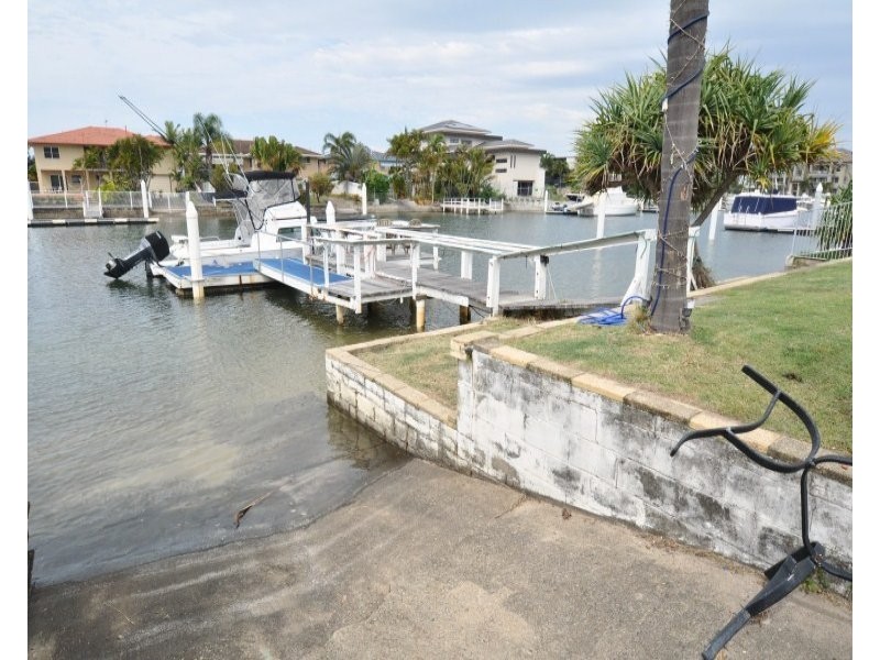 13 Canal Avenue, Runaway Bay QLD 4216