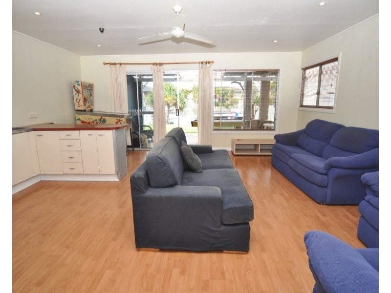 13 Canal Avenue, Runaway Bay QLD 4216