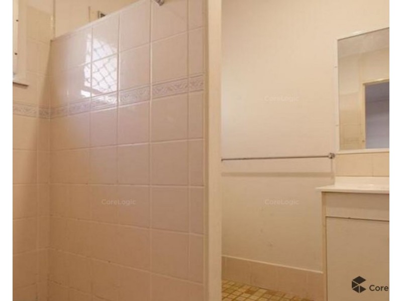 2/29 Leonard Avenue, Surfers Paradise QLD 4217