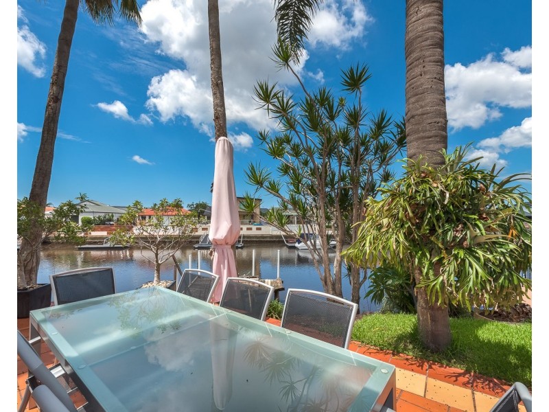 440 Oxley Drive, Runaway Bay QLD 4216