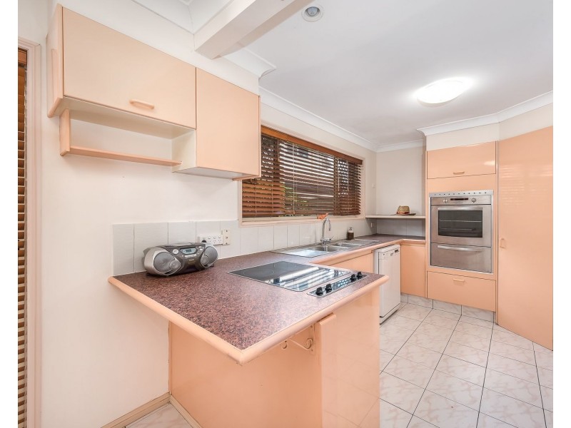 440 Oxley Drive, Runaway Bay QLD 4216