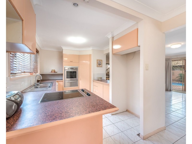 440 Oxley Drive, Runaway Bay QLD 4216