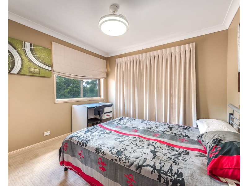 440 Oxley Drive, Runaway Bay QLD 4216
