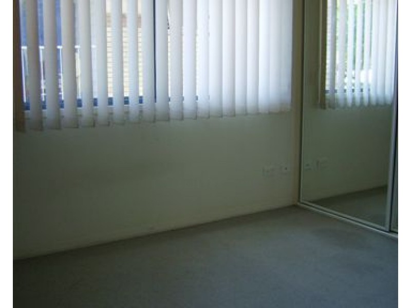 8/22 Brighton Street, Biggera Waters QLD 4216