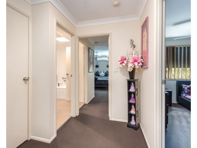 42/601 Pine Ridge Road, Biggera Waters QLD 4216