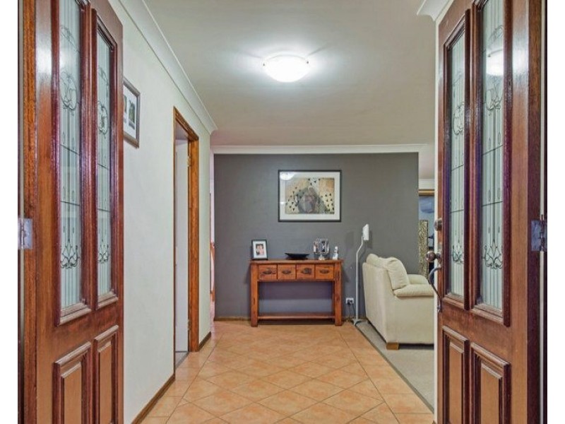 31 Nandi Terrace, Pacific Pines QLD 4211