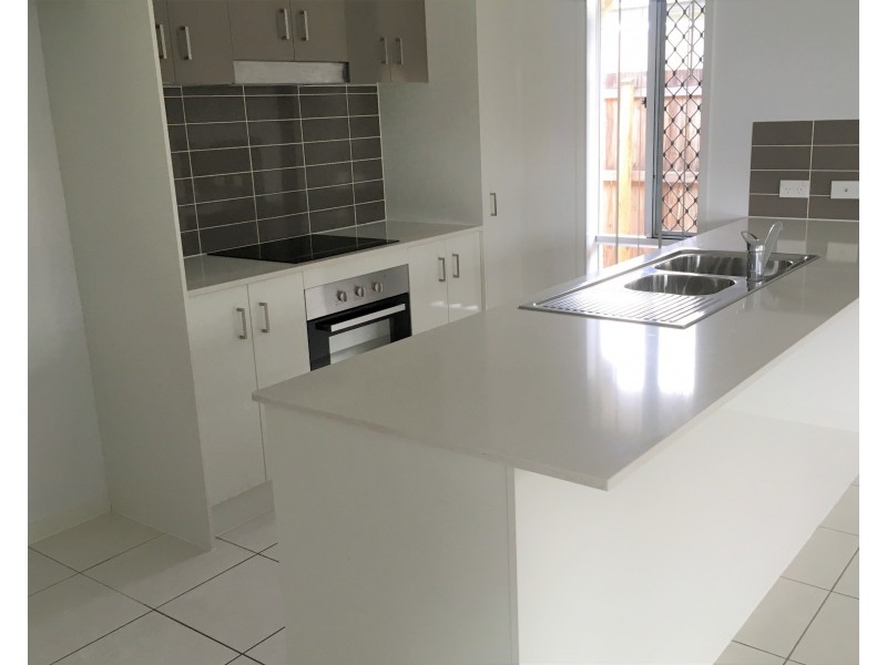 16 Copper Parade, Pimpama QLD 4209