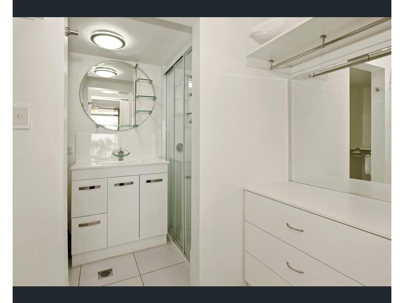 20/418-422 Marine Parade, Biggera Waters QLD 4216