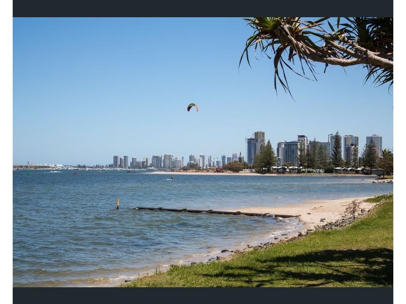 20/418-422 Marine Parade, Biggera Waters QLD 4216