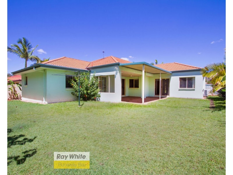 6 Herington Close, Arundel QLD 4214