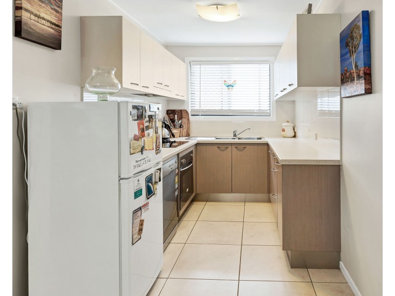 2/35 Brisbane Road, Biggera Waters QLD 4216