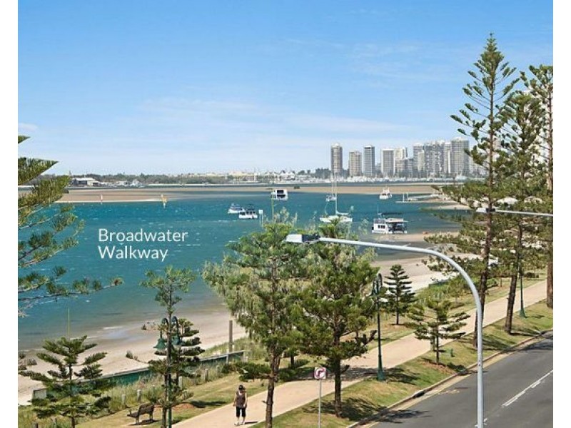 2/35 Brisbane Road, Biggera Waters QLD 4216