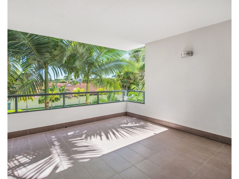 26/20-28 Bayview Street, Runaway Bay QLD 4216