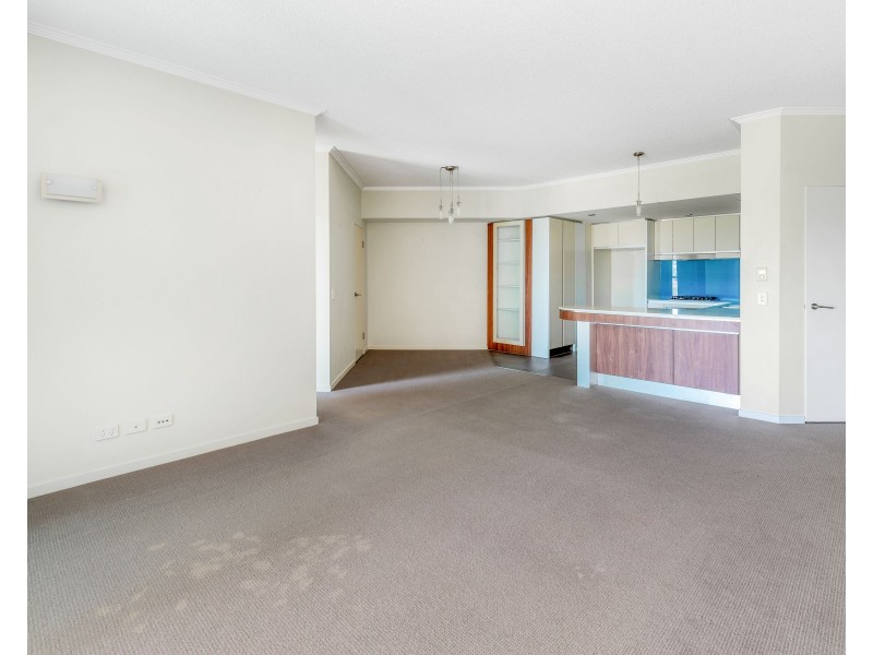 26/20-28 Bayview Street, Runaway Bay QLD 4216