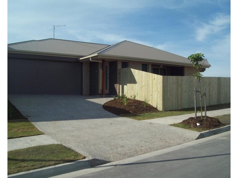 49 Tiffany Way, Pimpama QLD 4209