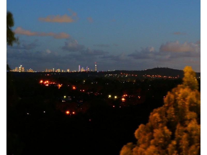 72 Tamworth Drive, Helensvale QLD 4212