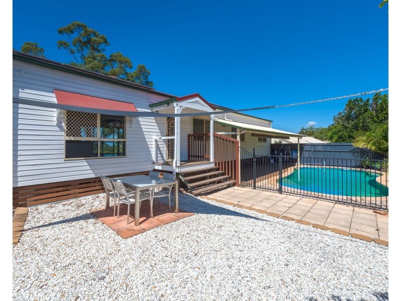 72 Tamworth Drive, Helensvale QLD 4212