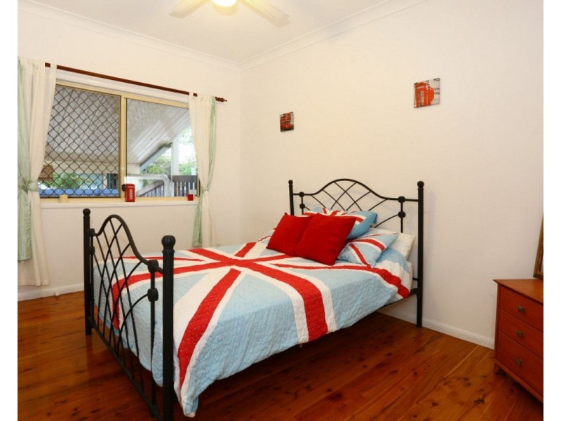 72 Tamworth Drive, Helensvale QLD 4212