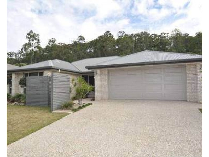 22 Victoria Drive, Pacific Pines QLD 4211