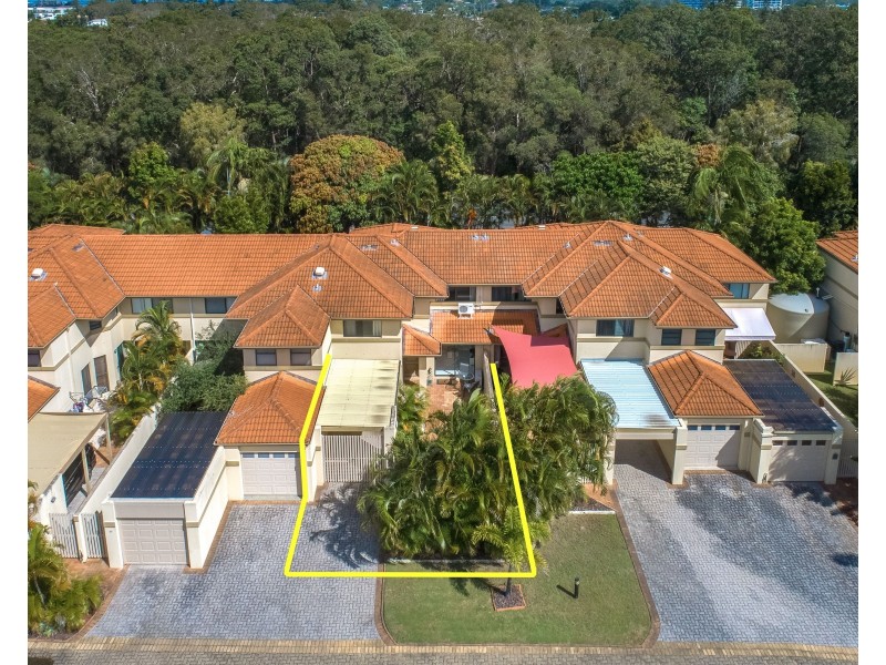 68/100 Morala Avenue, Runaway Bay QLD 4216